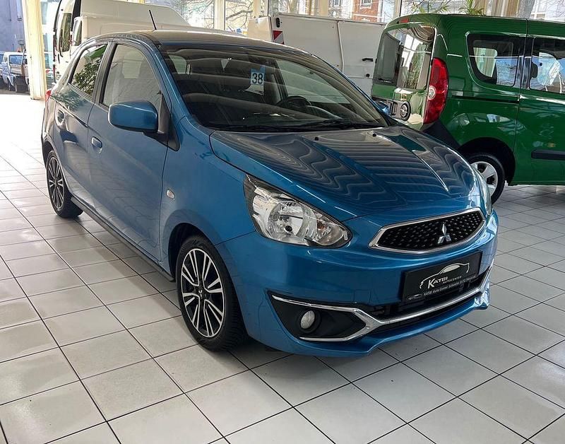 Gebraucht Mitsubishi Space Star 80 PS (58 kW) 2017 Blau Kleinwagen