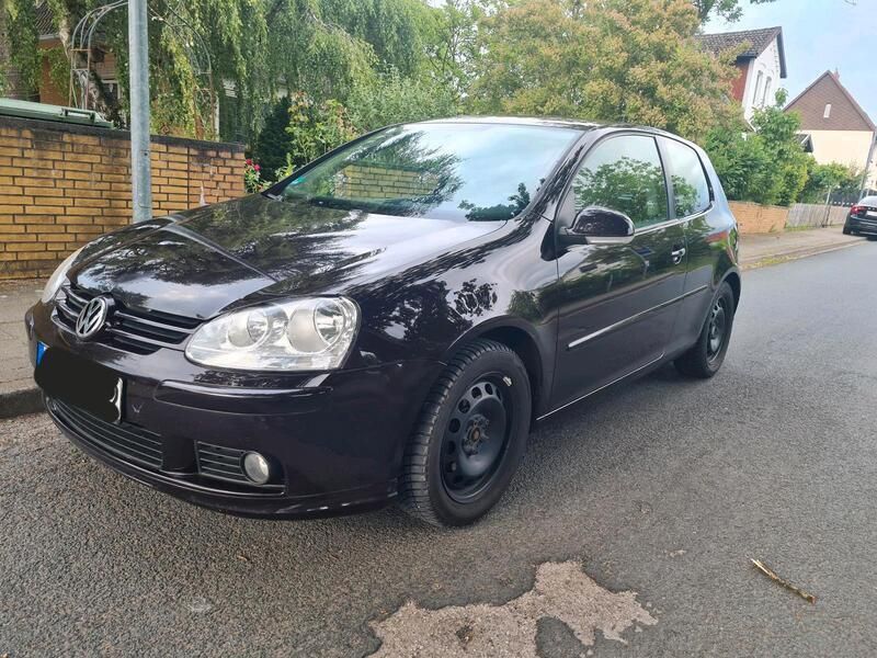 Schwarz Gebraucht 2007 VW Golf V Sport Limousine | 1.850 € (Fairer Preis) - Bild 1/4