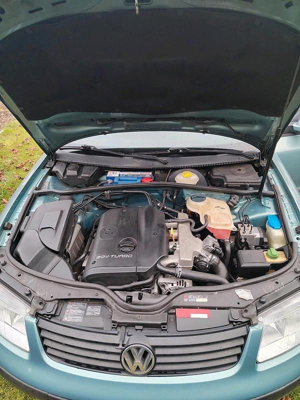 Gebraucht VW Passat 150 PS (110 kW) 1998 Limousine