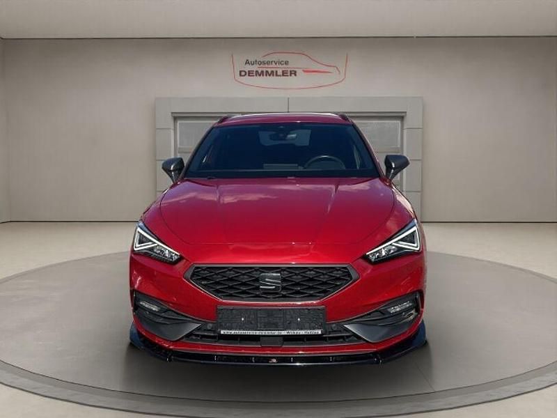 Gebraucht Seat Leon FR 131 PS (96 kW) 2021 Rot Kombi