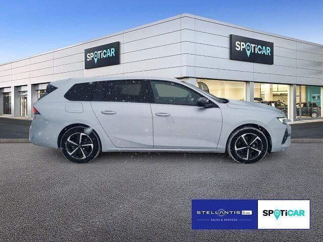 Gebraucht Opel Astra 131 PS (96 kW) 2024 Grau Limousine