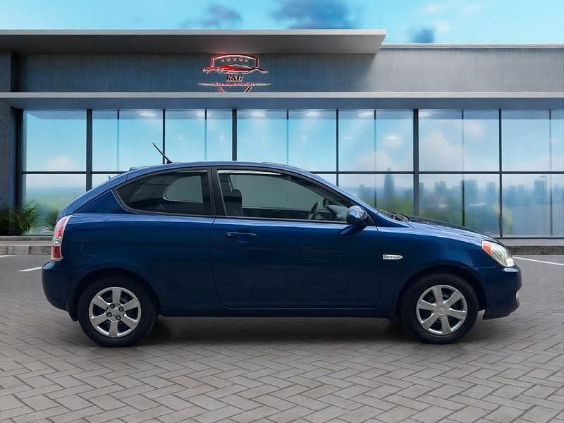 Gebraucht Hyundai Accent 97 PS (71 kW) 2007 Blau Kleinwagen