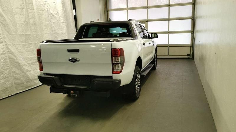 Gebraucht Ford Ranger Wildtrack 212 PS (155 kW) 2023 Weiß Pickup