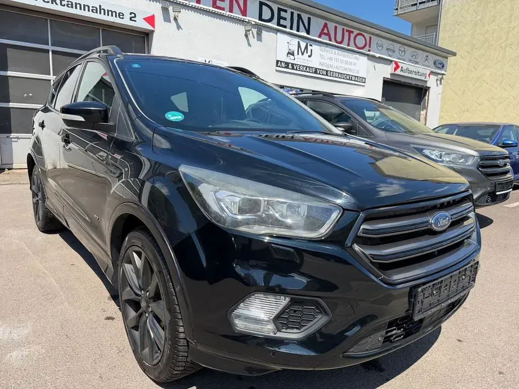 Gebraucht Ford Kuga ST-Line 179 PS (131 kW) 2017 Schwarz SUV
