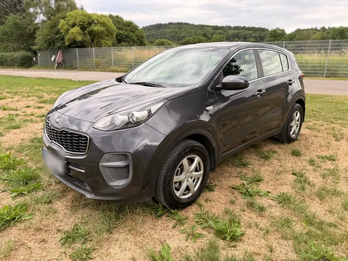 Gebraucht Kia Sportage 131 PS (96 kW) 2017 Grau SUV