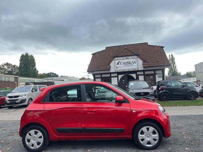 Rot Gebraucht 2016 Renault Twingo Experience Kleinwagen | 7.290 € (Fairer Preis) - Bild 1/4