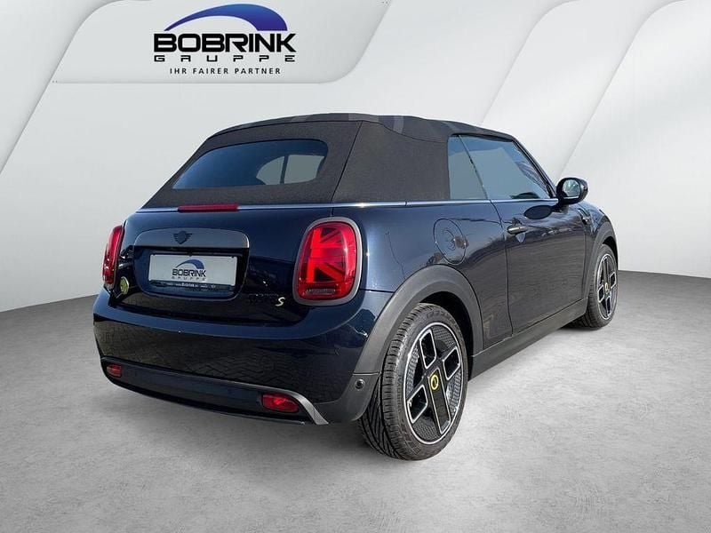 Gebraucht Mini Cooper SE Cabriolet 135 kW (184 PS) 2023 Schwarz Cabrio