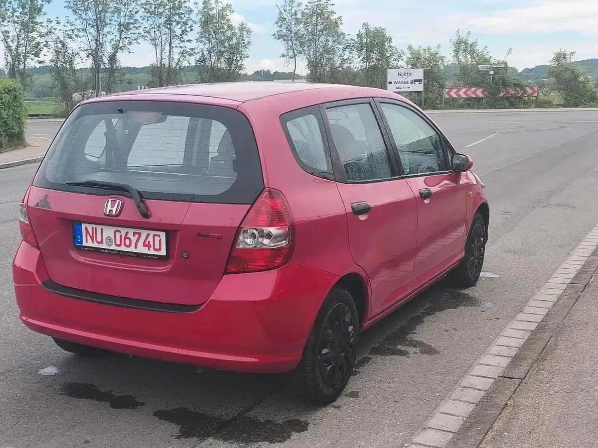 Gebraucht Honda Jazz 83 PS (61 kW) 2003 Rot Kleinwagen