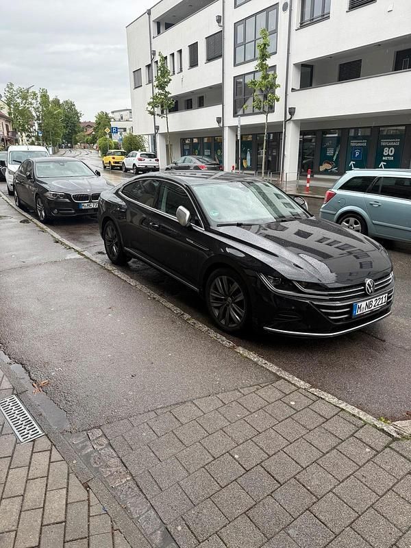 Gebraucht VW Arteon Elegance 150 PS (110 kW) 2021 Schwarz Coupé