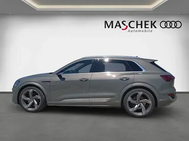 Brugt Audi SQ8 e-tron Ambiente 369 kW (503 HK) 2024 Grå SUV