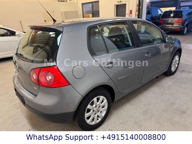 Gebraucht VW Golf V Trendline 102 PS (75 kW) 2008 Grau Limousine
