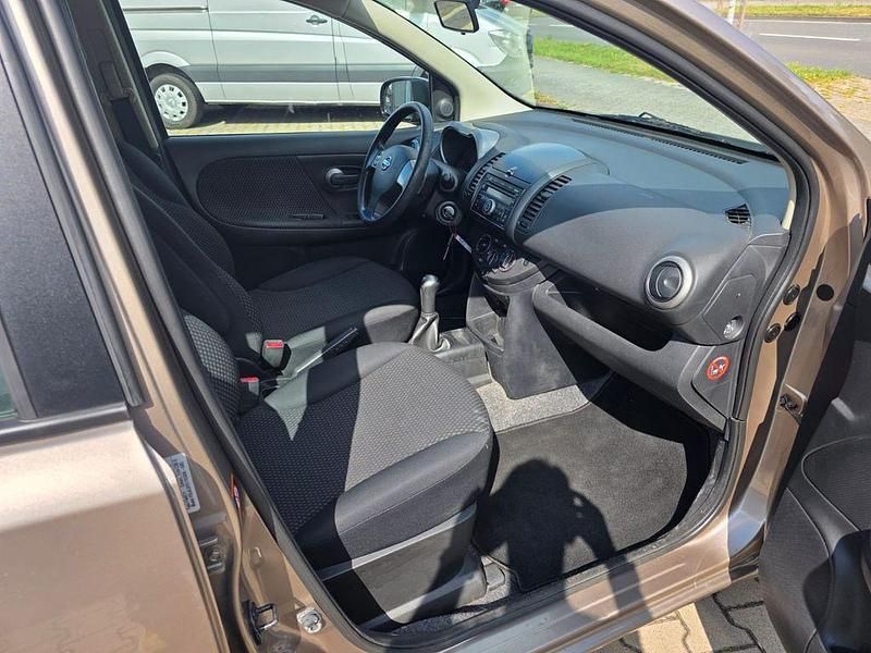 Braun Gebraucht 2008 Nissan Note Acenta Van / Kleinbus | 2.790 € (Fairer Preis) - Bild 1/4