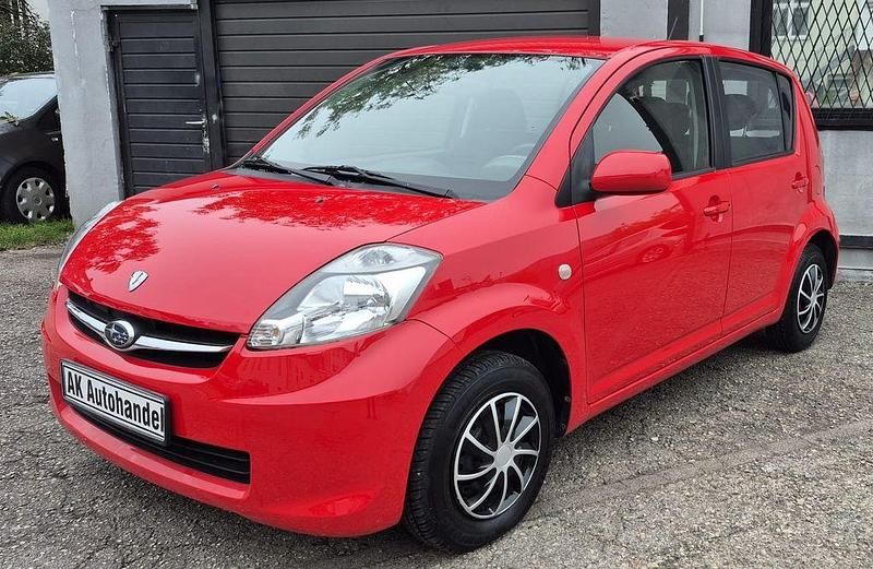 Rot Gebraucht 2010 Subaru Justy Trend Kleinwagen | 2.990 € (Fairer Preis) - Bild 1/4