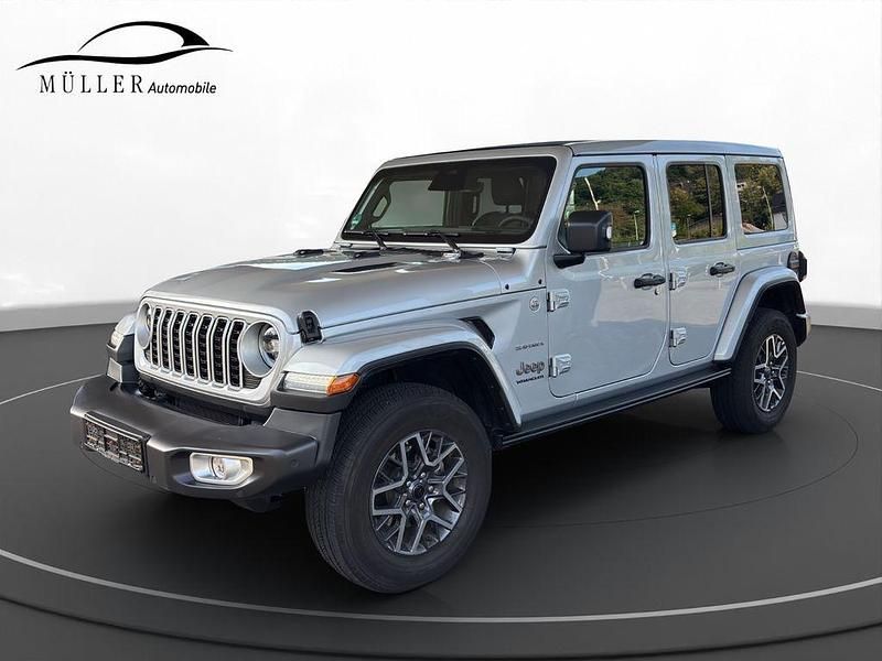 Silber Gebraucht 2025 Jeep Wrangler Unlimited Sahara SUV | 59.990 € (Fairer Preis) - Bild 1/4