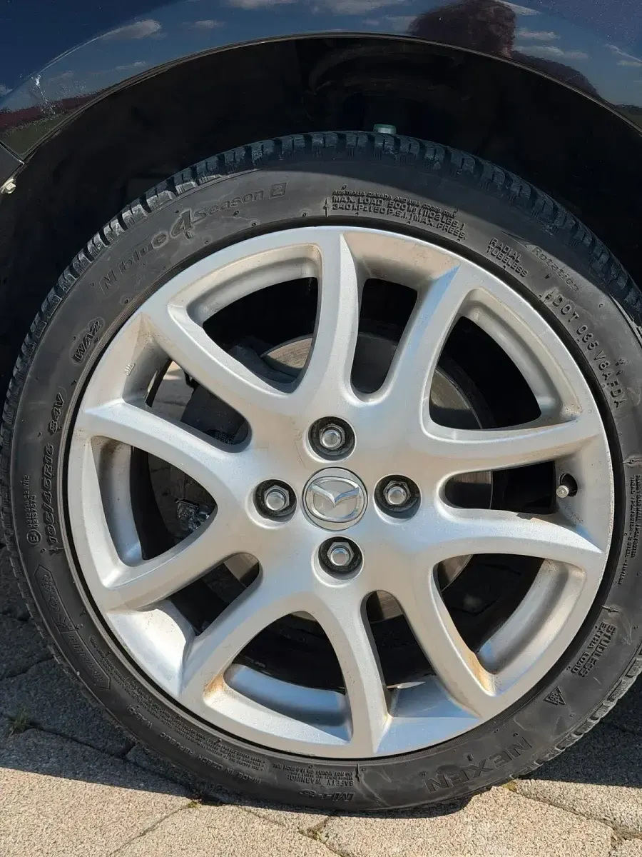 Gebraucht Mazda 2 102 PS (75 kW) 2011 Violet Kleinwagen