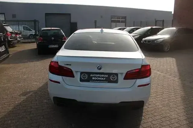 Gebraucht BMW M550 Performance 400 PS (294 kW) 2013 Schwarz Limousine