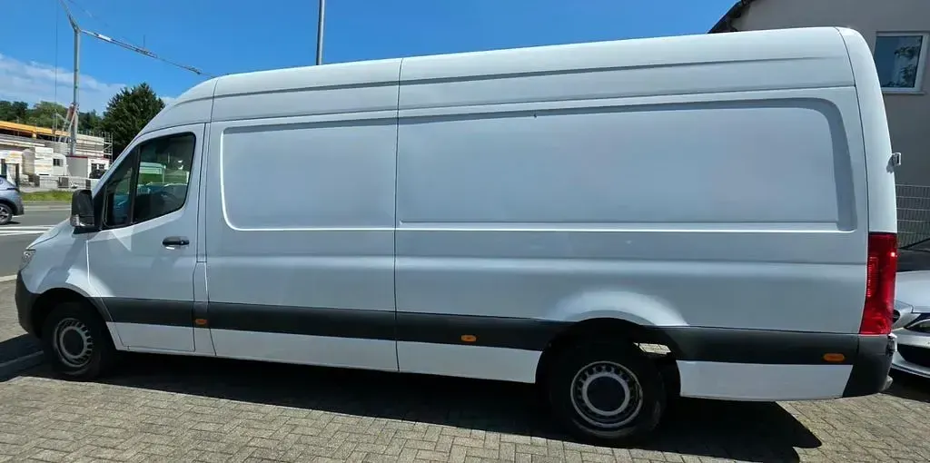 Gebraucht Mercedes Sprinter 150 PS (110 kW) 2022 Weiß Van
