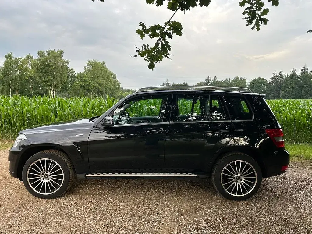 Gebraucht Mercedes GLK220 170 PS (125 kW) 2012 Schwarz SUV