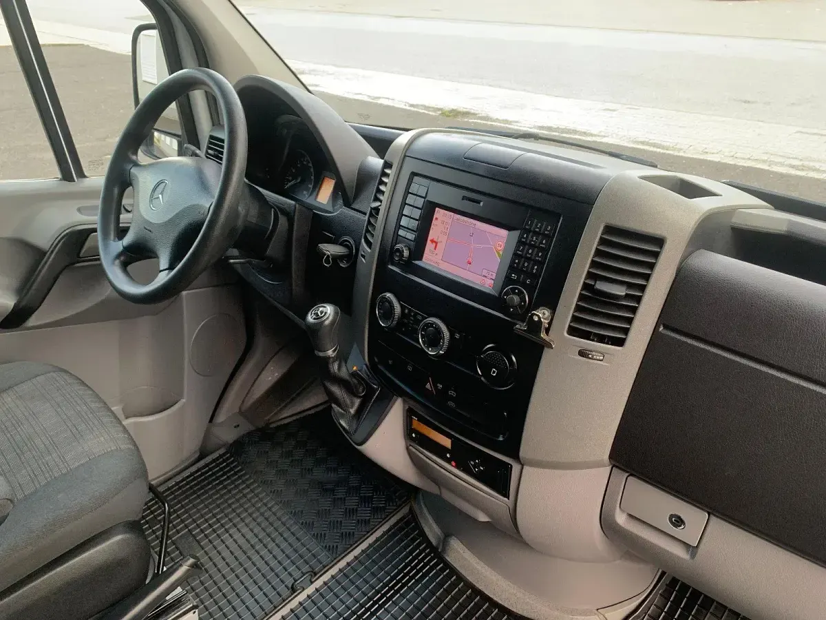 Gebraucht Mercedes Sprinter 163 PS (119 kW) 2018 Weiß Van
