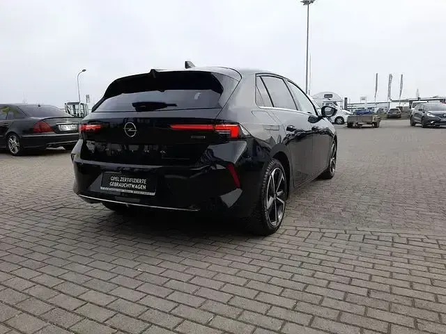 Gebraucht Opel Astra Ultimate 181 PS (133 kW) 2022 Diamantschwarz Limousine