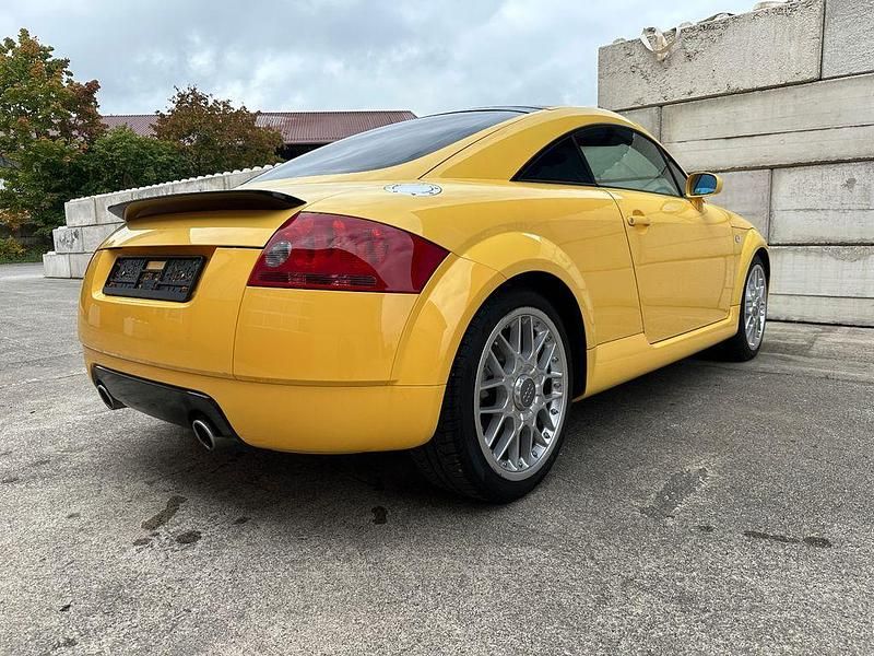 Gebraucht Audi TT Sport 224 PS (164 kW) 2002 Gelb Coupé