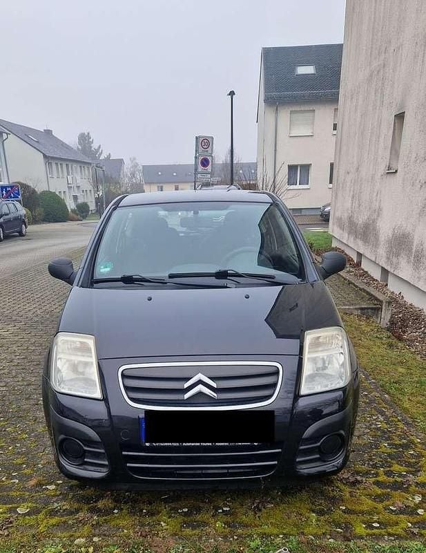 Gebraucht Citroën C2 Tonic 60 PS (44 kW) 2009 Schwarz Kleinwagen
