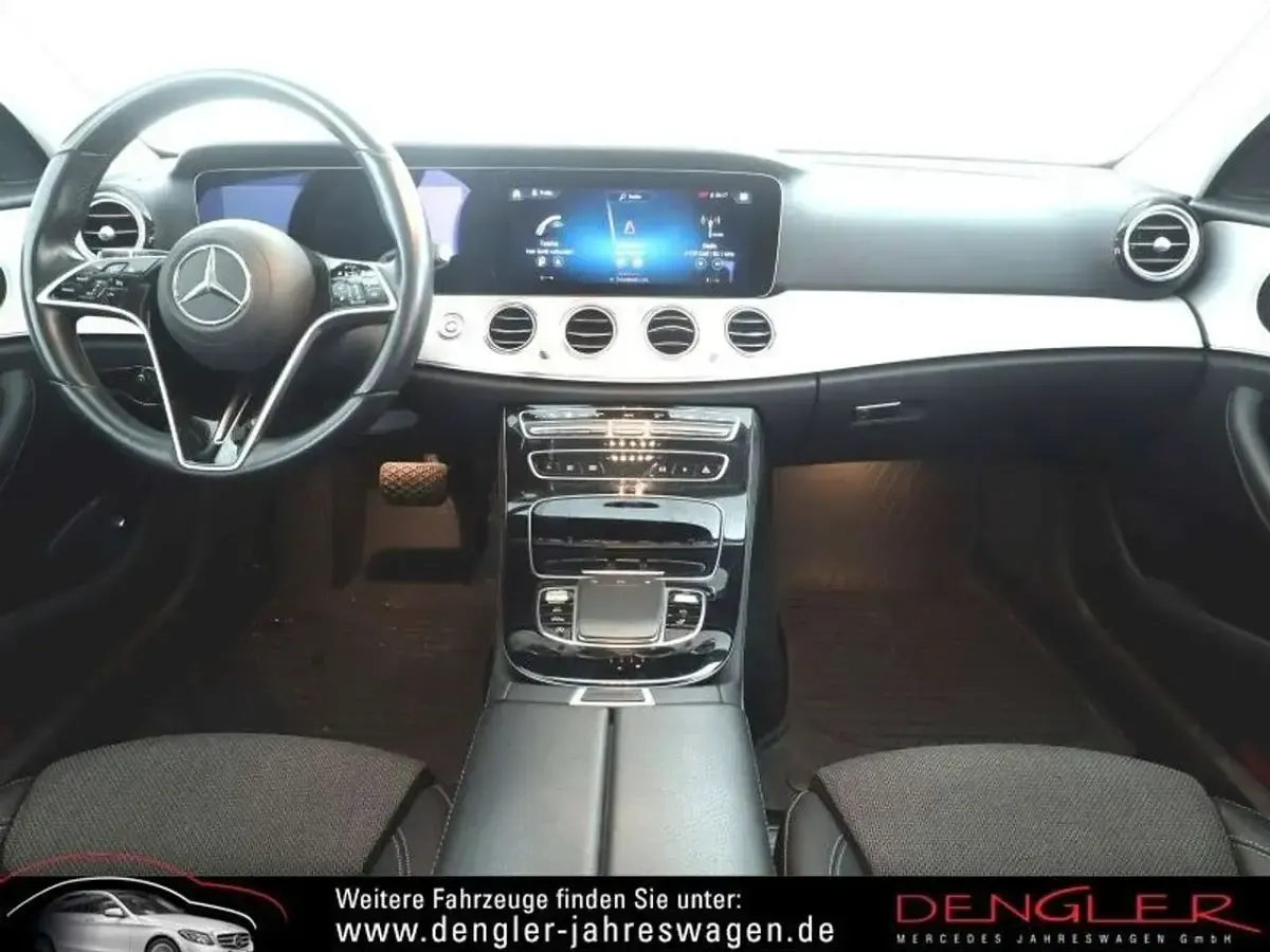 Gebraucht Mercedes E220 Avantgarde 200 PS (147 kW) 2022 Silber Limousine