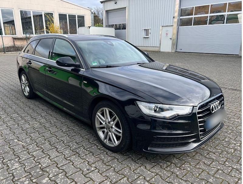 Gebraucht Audi A6 Ambiente 190 PS (139 kW) 2014 Schwarz Kombi