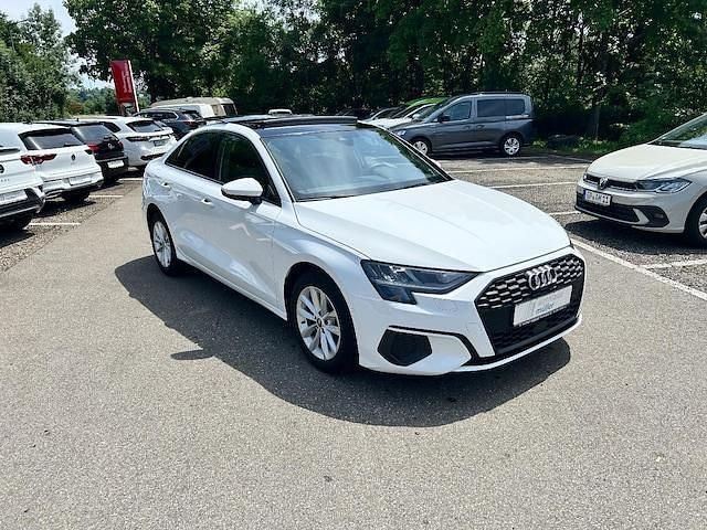 Gebraucht 2022 Audi A3 Ambiente Limousine | 25.970 € (Guter Preis) - Bild 1/4
