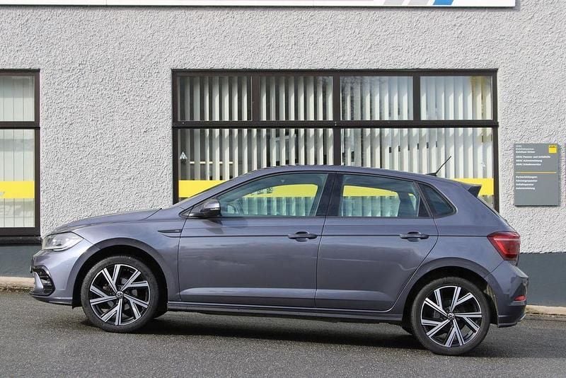 Gebraucht VW Polo R-line 95 PS (69 kW) 2022 Grau Kleinwagen