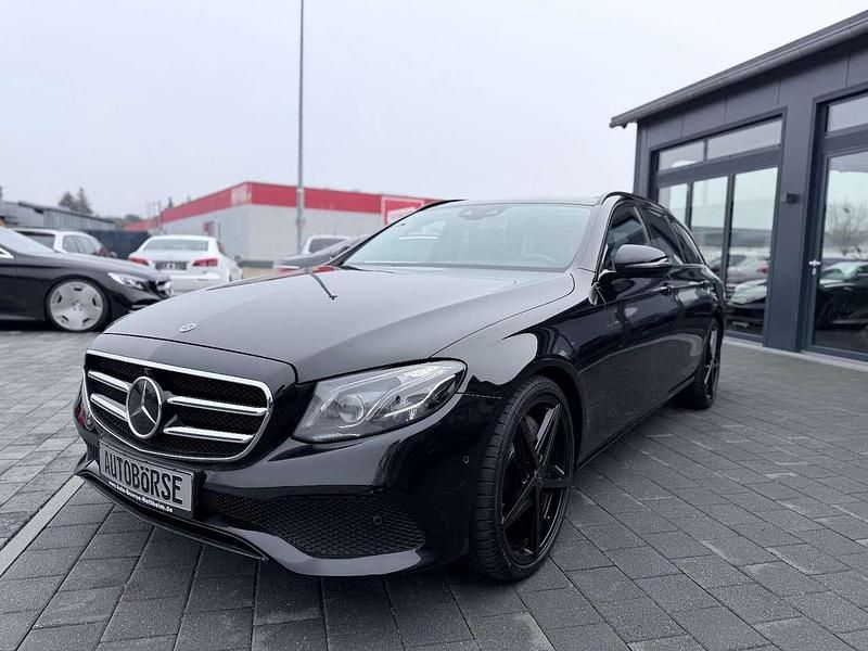 Second-hand Mercedes E400 340 CP (250 kW) 2019 Negru Break