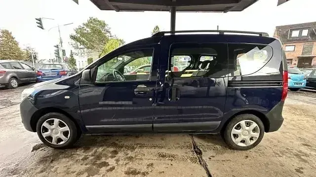 Gebraucht Dacia Dokker Acces 102 PS (75 kW) 2017 Blau Van / Kleinbus