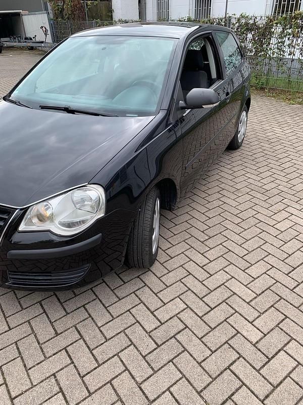Schwarz Gebraucht 2009 VW Polo Kleinwagen | 2.650 € (Fairer Preis) - Bild 1/4