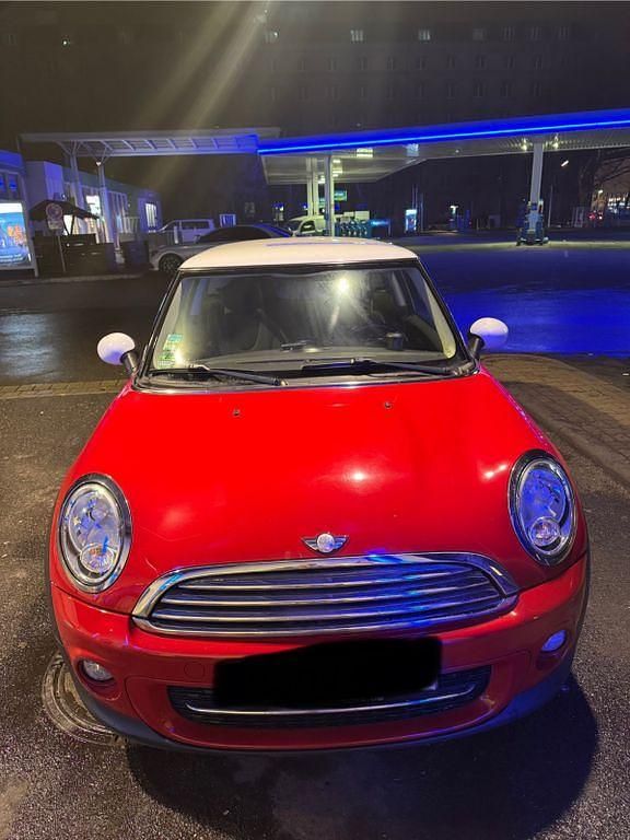 Second-hand Mini Cooper D 111 CP (81 kW) 2011 Roșu Hatchback