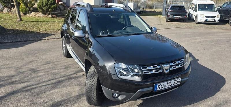 Gebraucht Dacia Duster Prestige 105 PS (77 kW) 2014 Schwarz SUV