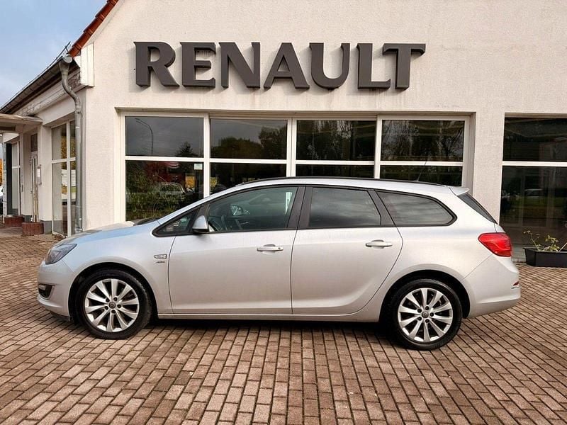 Grau Gebraucht 2013 Opel Astra Kombi | 2.499 € (Superpreis) - Bild 1/4
