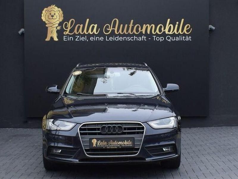 Gebraucht Audi A4 Attraction 177 PS (130 kW) 2013 Grau Kombi