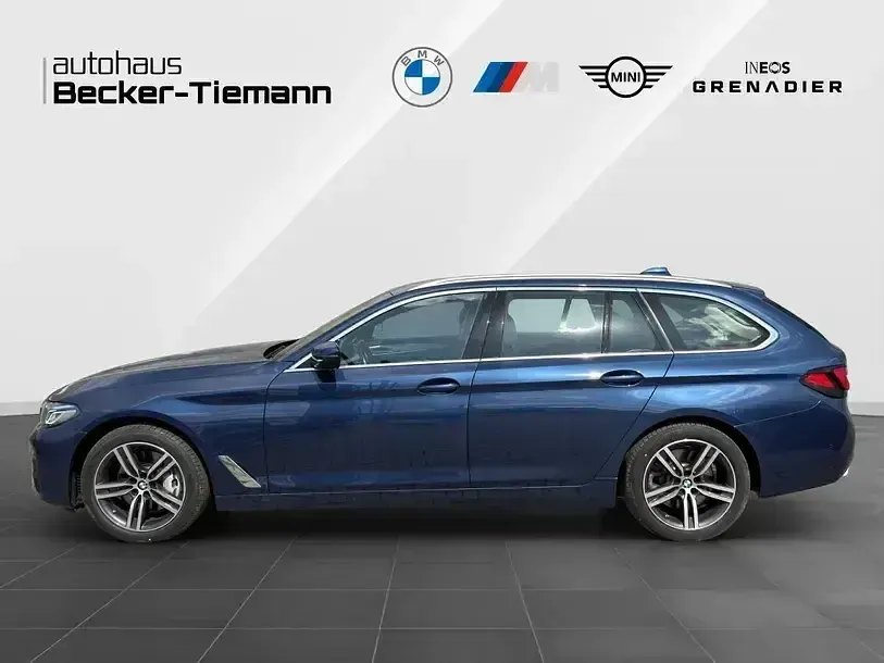 Gebraucht BMW 530 Efficient Dynamics 286 PS (210 kW) 2023 Phytonicblau Kombi
