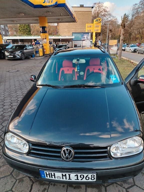 Schwarz Gebraucht 2002 VW Golf IV Edition Kombi | 1.690 € (Fairer Preis) - Bild 1/4