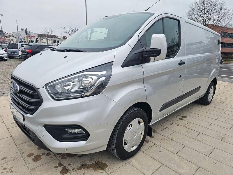 Gebraucht Ford Transit Custom Trend 131 PS (96 kW) 2022 Silber Van / Kleinbus
