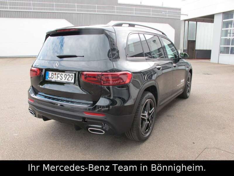Gebraucht Mercedes GLB200 AMG 163 PS (119 kW) 2025 191 kosmosschwarz SUV