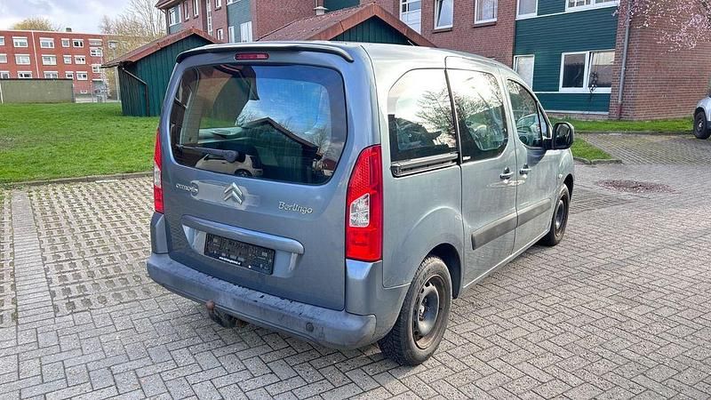 Gebraucht Citroën Berlingo 109 PS (80 kW) 2009 Grau Van / Kleinbus