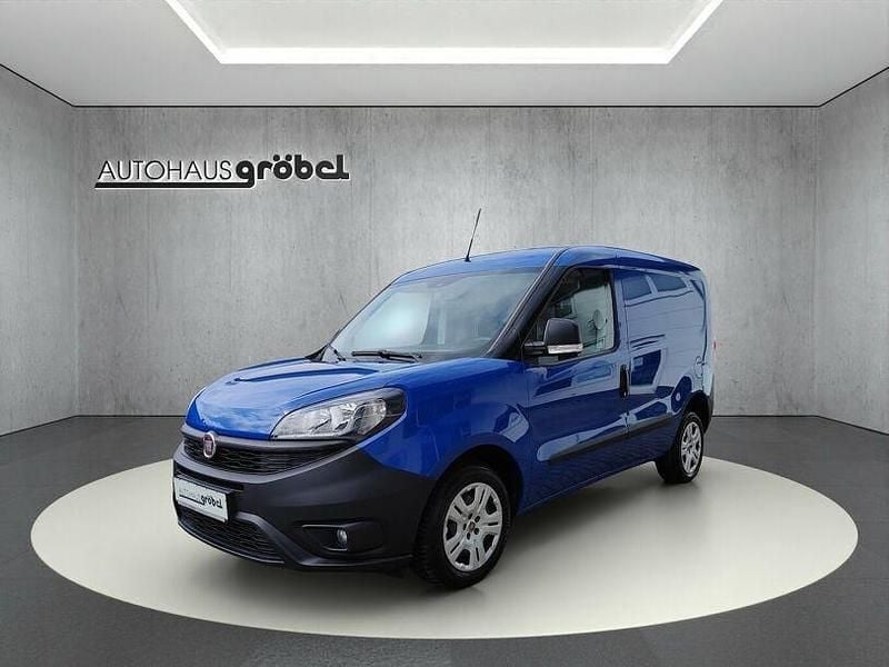 Blau Gebraucht 2021 Fiat Doblò Van / Kleinbus | 13.490 € - Bild 1/4
