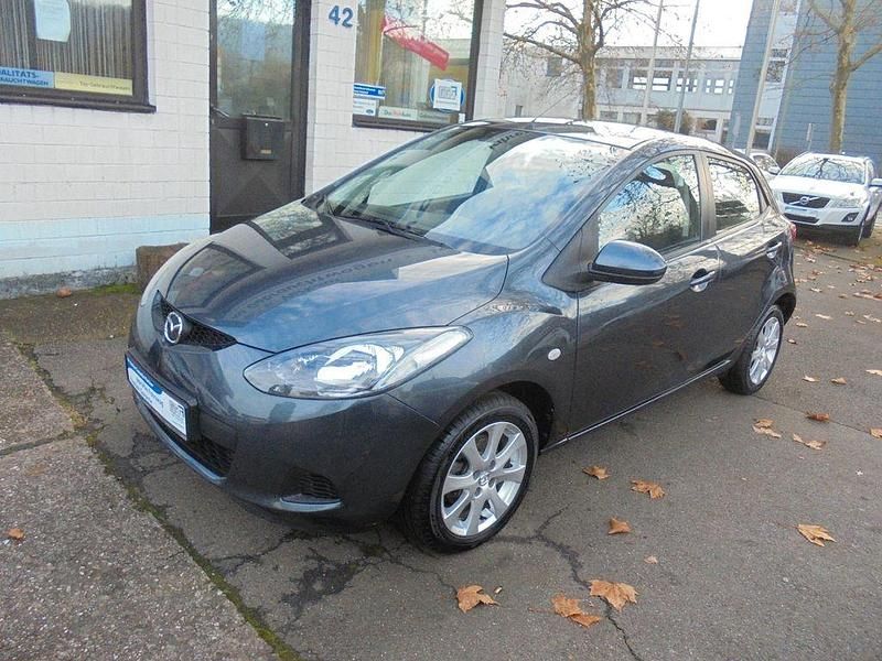 Grau Gebraucht 2008 Mazda 2 Independence Limousine | 3.950 € (Fairer Preis) - Bild 1/4
