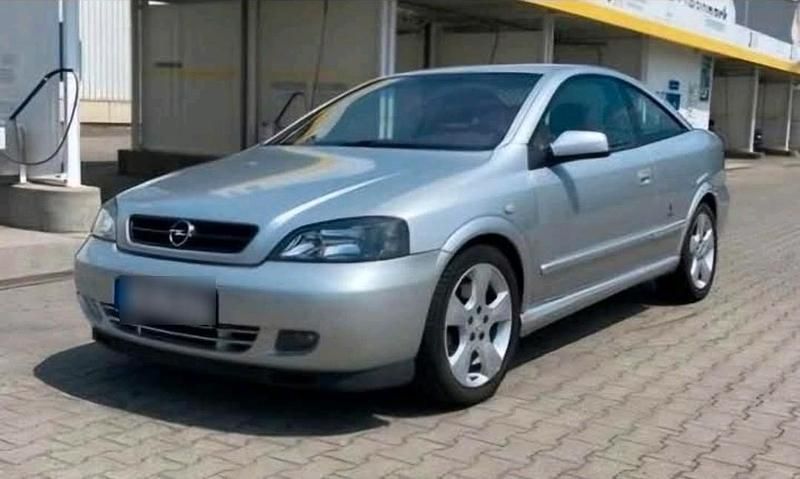 Silber Gebraucht 2001 Opel Astra Coupé | 1.999 € (Guter Preis) - Bild 1/4