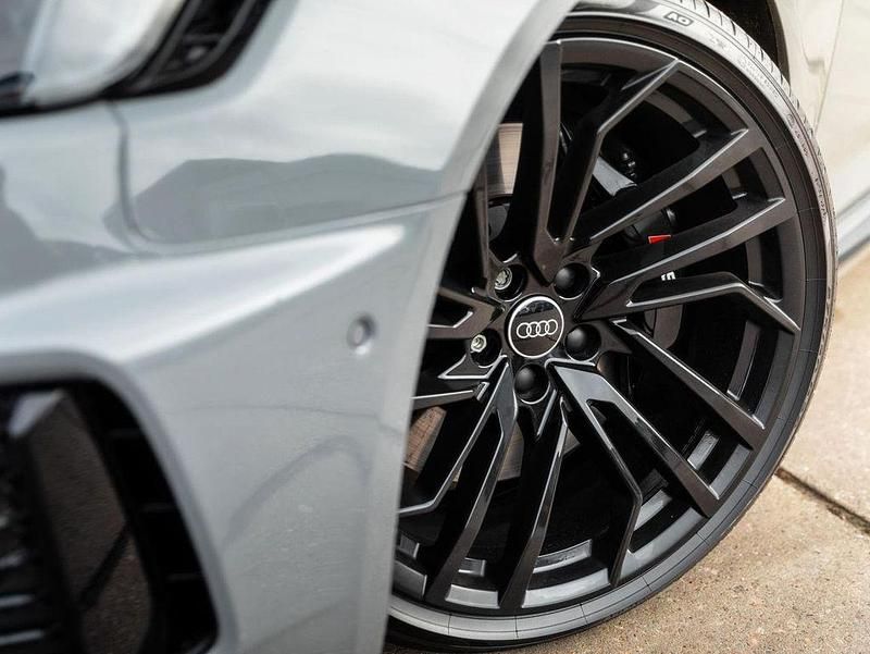 Gebraucht Audi RS4 Sport 450 PS (330 kW) 2021 Grau Kombi