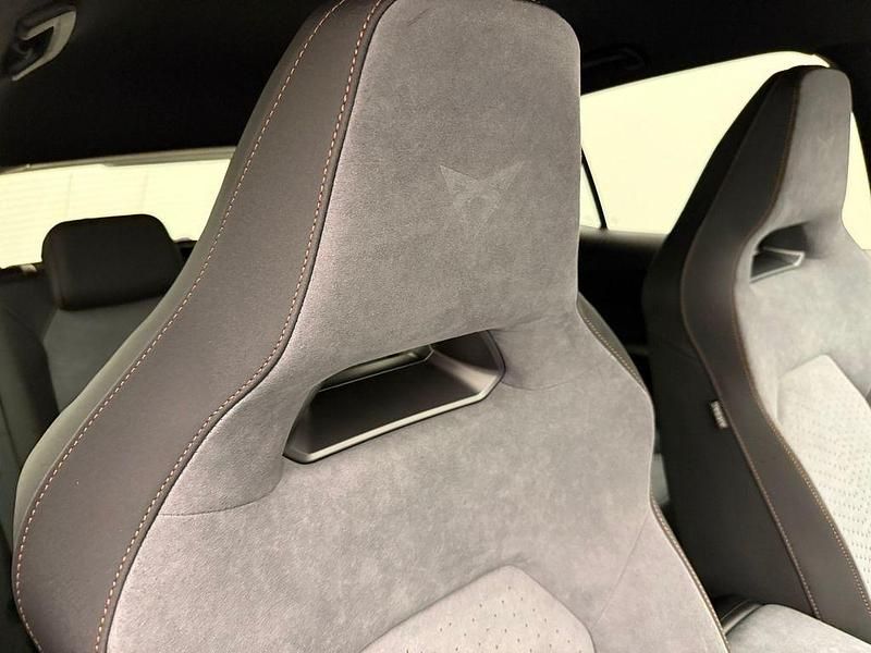 Neu Cupra Born 169 kW (231 PS) 2026 Blau Kleinwagen