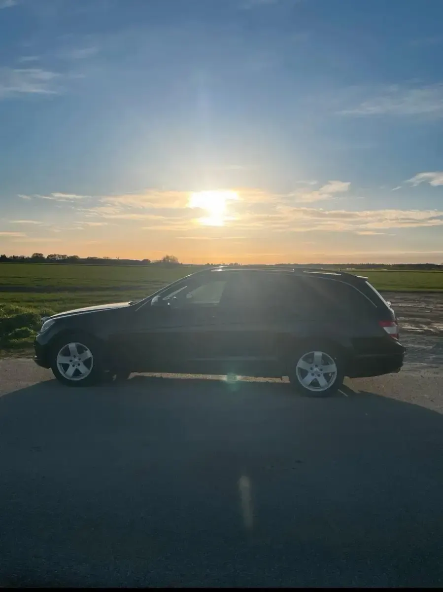 Gebraucht Mercedes C200 136 PS (100 kW) 2007 Schwarz Kombi
