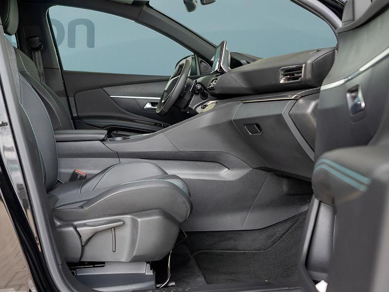 Gebraucht Peugeot 3008 131 PS (96 kW) 2024 Schwarz SUV