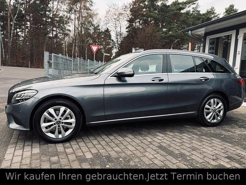 Gebraucht Mercedes C200 184 PS (135 kW) 2019 Grau Kombi